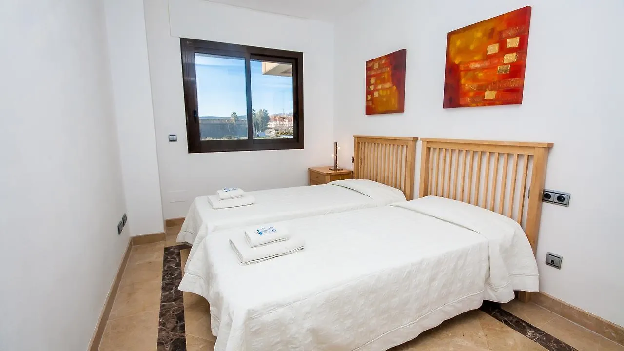 מנילבה Marina Del Castillo 321